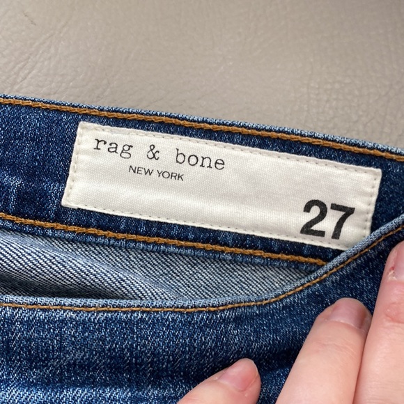rag  & bone, boyfriend ankle, w/raw hem. Inseam 30.5”, waist is 34”. - Picture 5 of 6